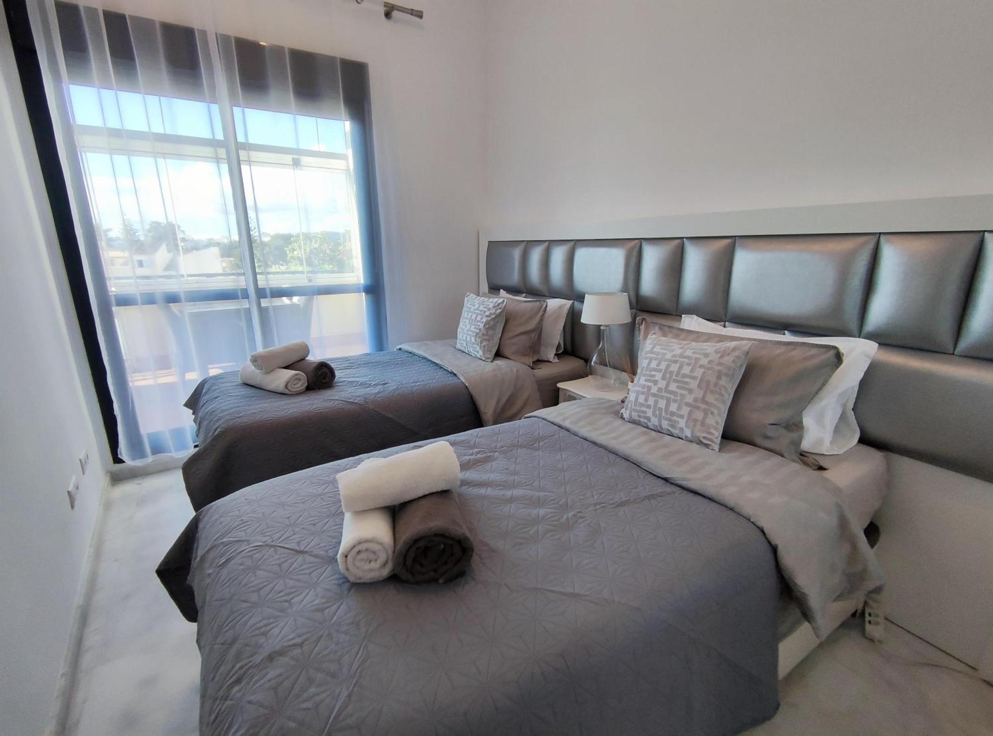 Luxury Duplex Infinity Pool Ehhouse Διαμέρισμα Εστεπόνα Εξωτερικό φωτογραφία