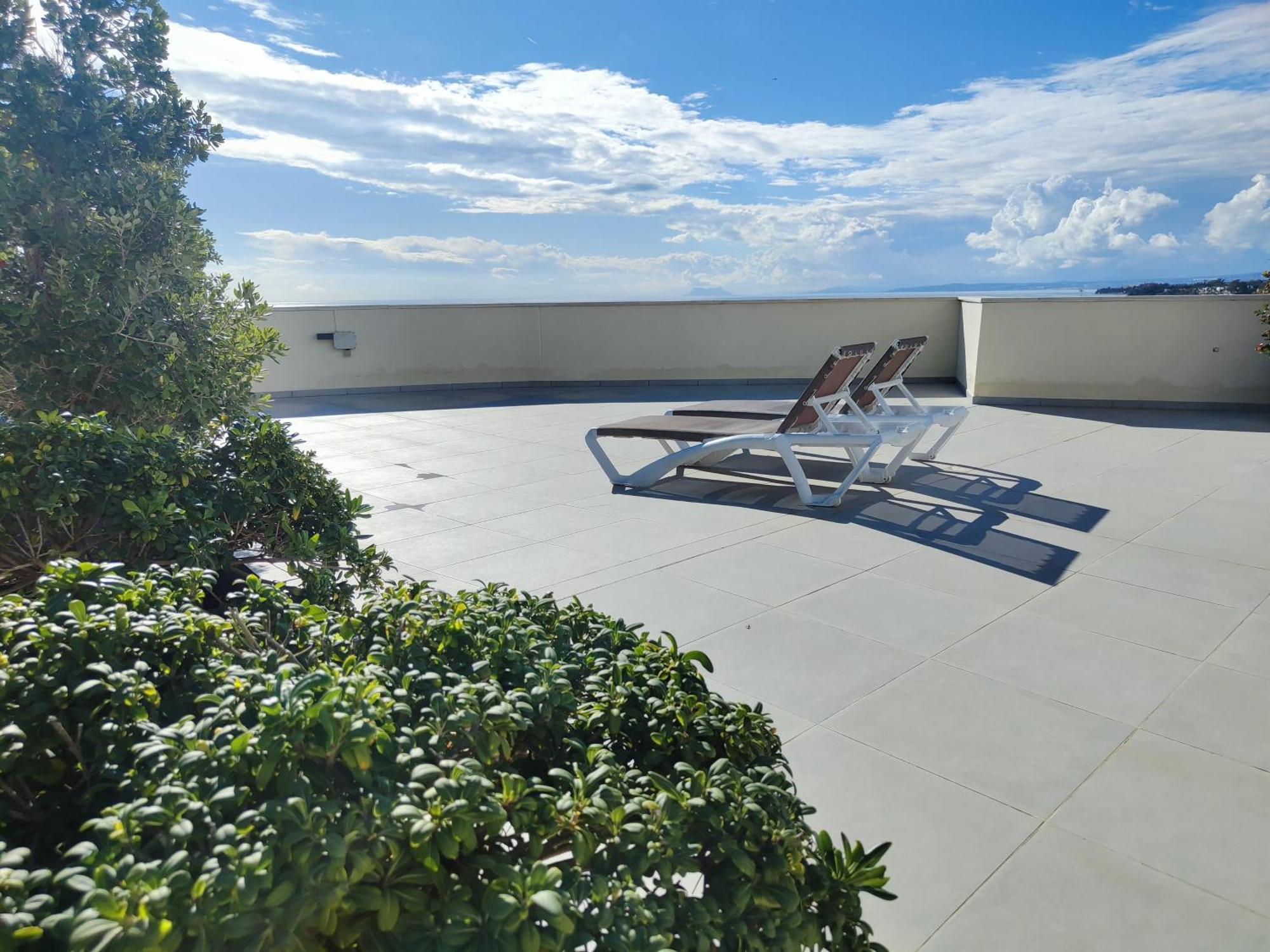 Luxury Duplex Infinity Pool Ehhouse Διαμέρισμα Εστεπόνα Εξωτερικό φωτογραφία